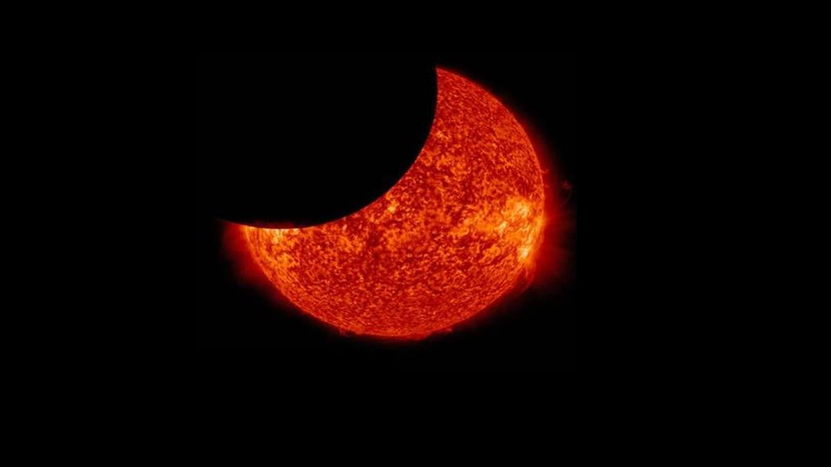 According to Southern Illinois University Edwardsville, the solar eclipse will begin locally at 11:50 a.m. and end at 2:44 p.m., with but the peak time for the eclipse will occur at 1:18 p.m.