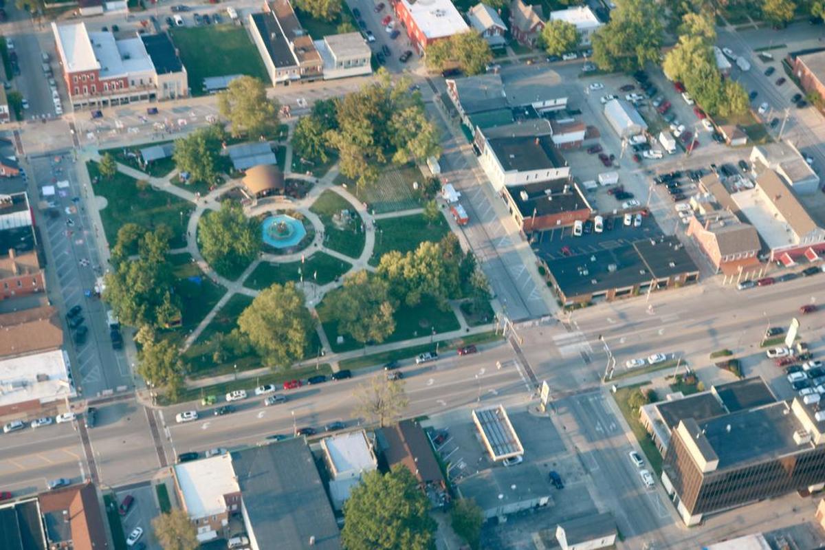 The Square after the 15th annual Street Art Festical, as seen from local farmer and pilot, Merle Wernle’s rental plane. Wernle got his flying license 60 years ago when he was 17 and he has been flying ever since. Wernle recently took Mayor Joe Michaelis and City Manager Mark Latham on a plane ride to show them how their city looked from the sky.