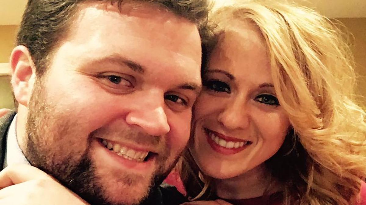 Kate Jamruk and Michael Morthland, both of Springfield, Ill., are engaged.
