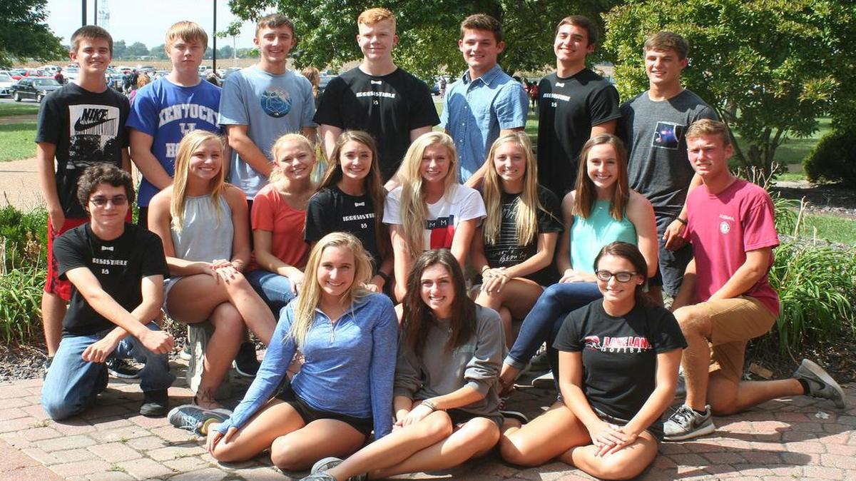 Senior representatives: Front row, sitting, from left are Ariel Smock, Nicole Beaubien and Jenna Gnaedinger; second row, kneeling and sitting, Shane Yetter, Alisse Koishor, Lyndi Stone, Ally Becker, Hope Imming, Bailey Wills, Madison Wellen and Jack Landmann; back row, standing, Ethan Billhartz, Justin Gill, Chase Leitschuh, Bryan Abbe, Luke Jones, Ben Thomae and Trent Rakers.