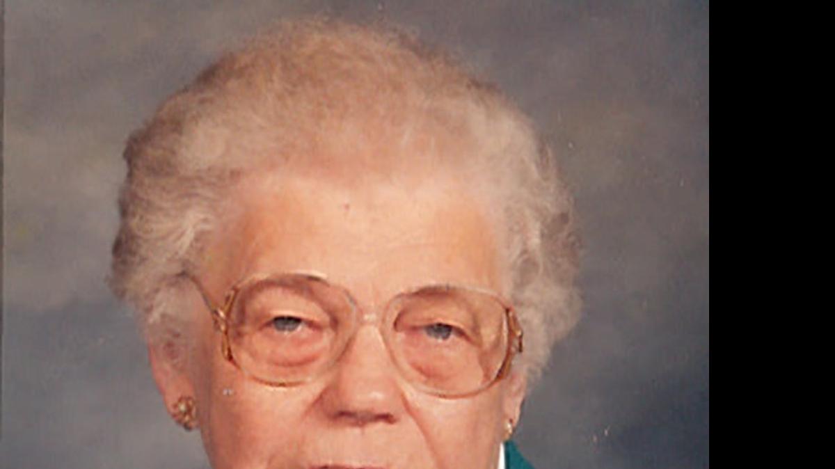 
Martha K. Thole, 97, of St. Rose died Tuesday, June 16, 2015 at Highland Healthcare Center
