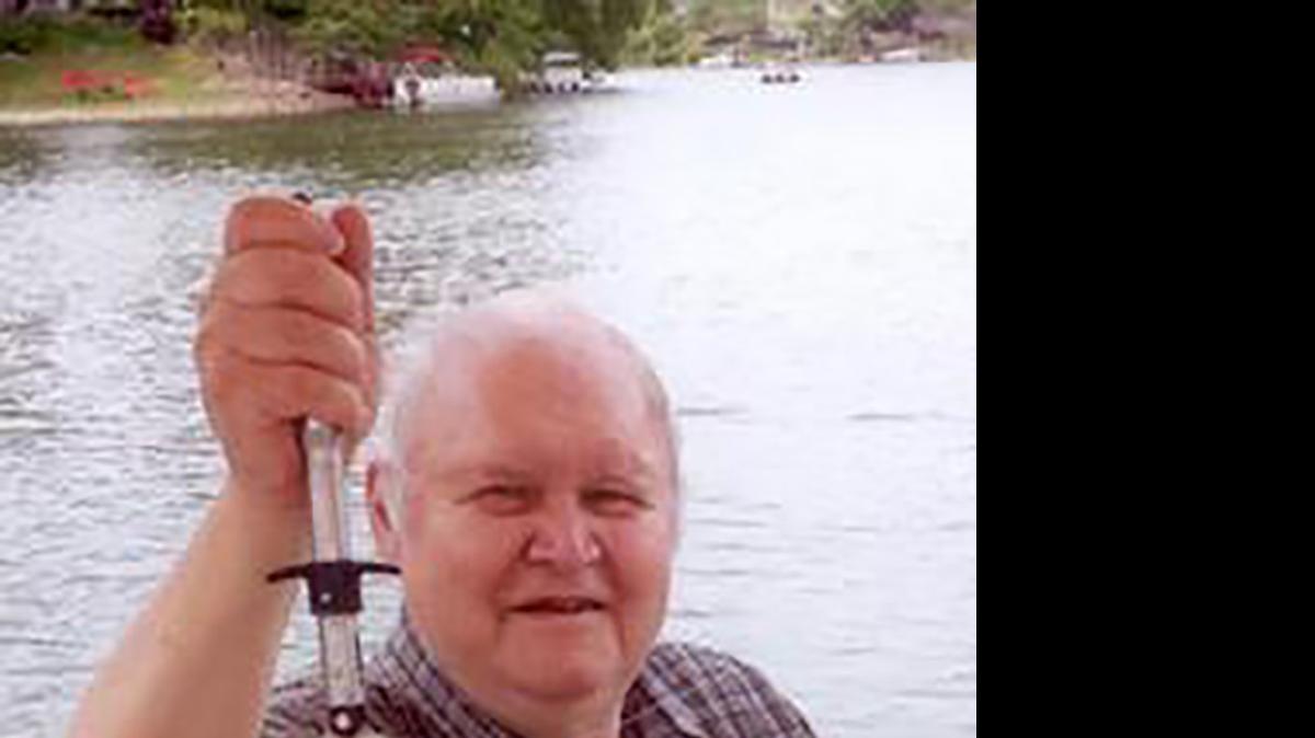 
William Edward Rogers, 73, of St. Jacob died on Sunday, June 21, 2015 at St. Joseph’s Hospital in Highland. 

