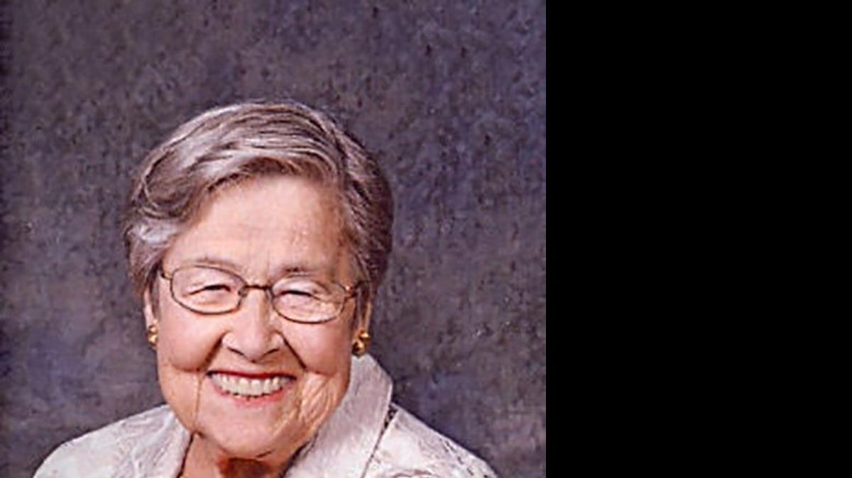 
Carolyn M. Tator, 87, of Highland died Sunday, May 17, 2015 at St. Luke’s Hospital-West in Chesterfield, Mo.
