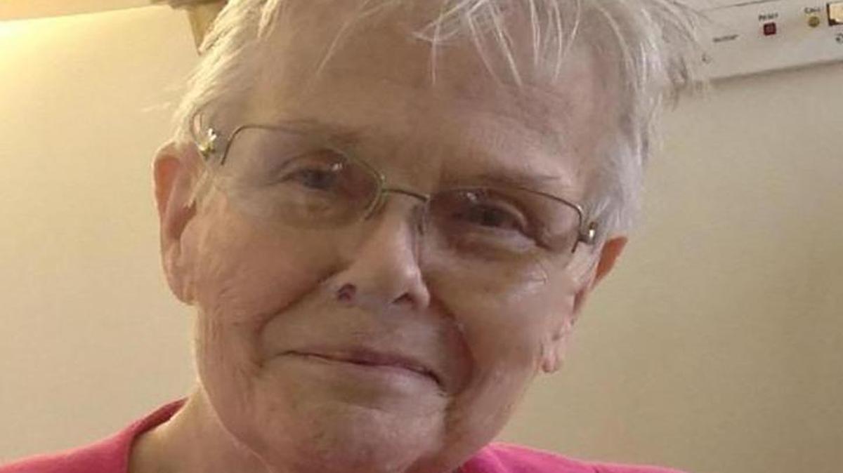 Gloria Tanner