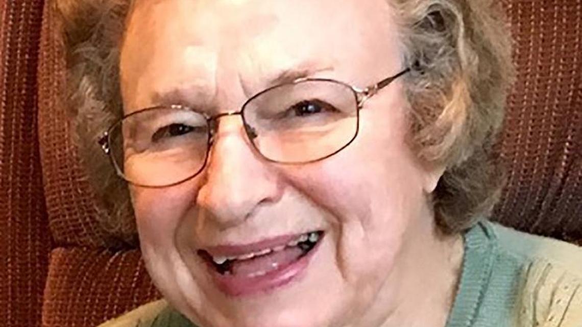 Gloria Neighbors, 87