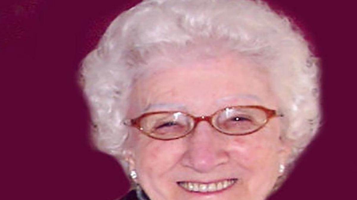 
Evelyne B. Waldron, 98, of Highland died Friday, Aug. 28, 2015 at Faith Care Center in Highland.

