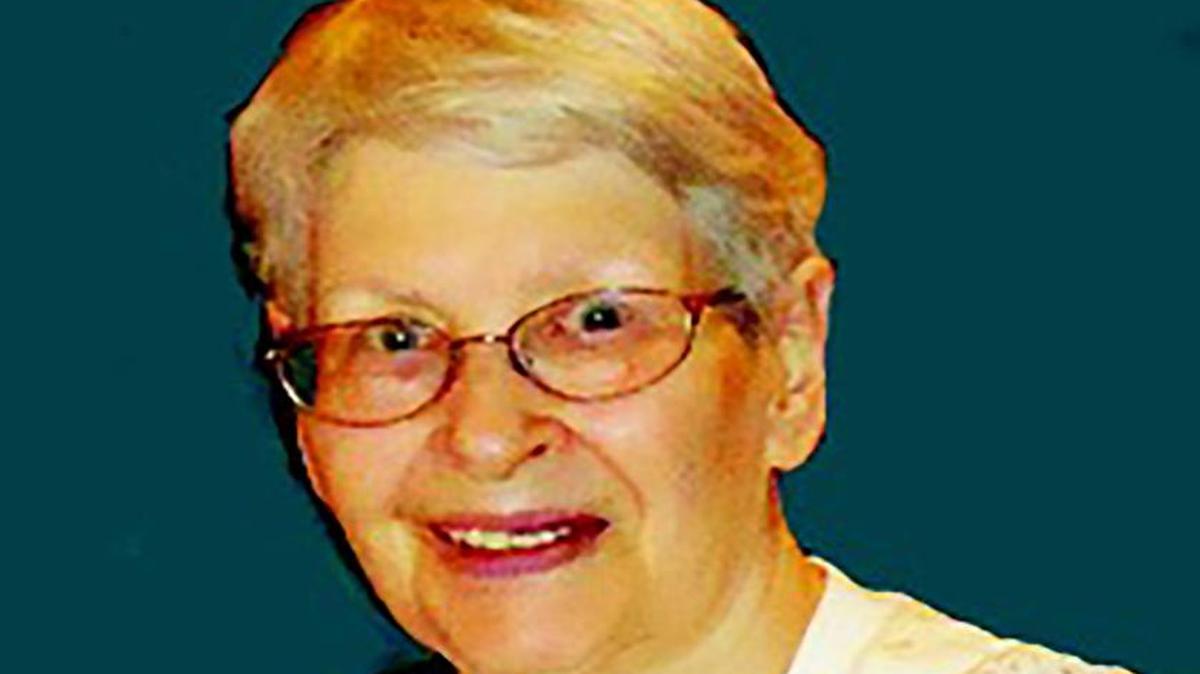 
Mary Frances Petry, 87, of Highland died on Sunday, Sept. 6, 2015 at home surrounded by her family.


