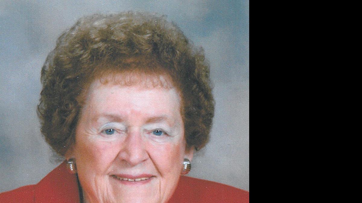 
Rita L. Degenhardt, 91, of Alhambra died on Monday, June 8, 2015 at Meridian Village in Glen Carbon. 

