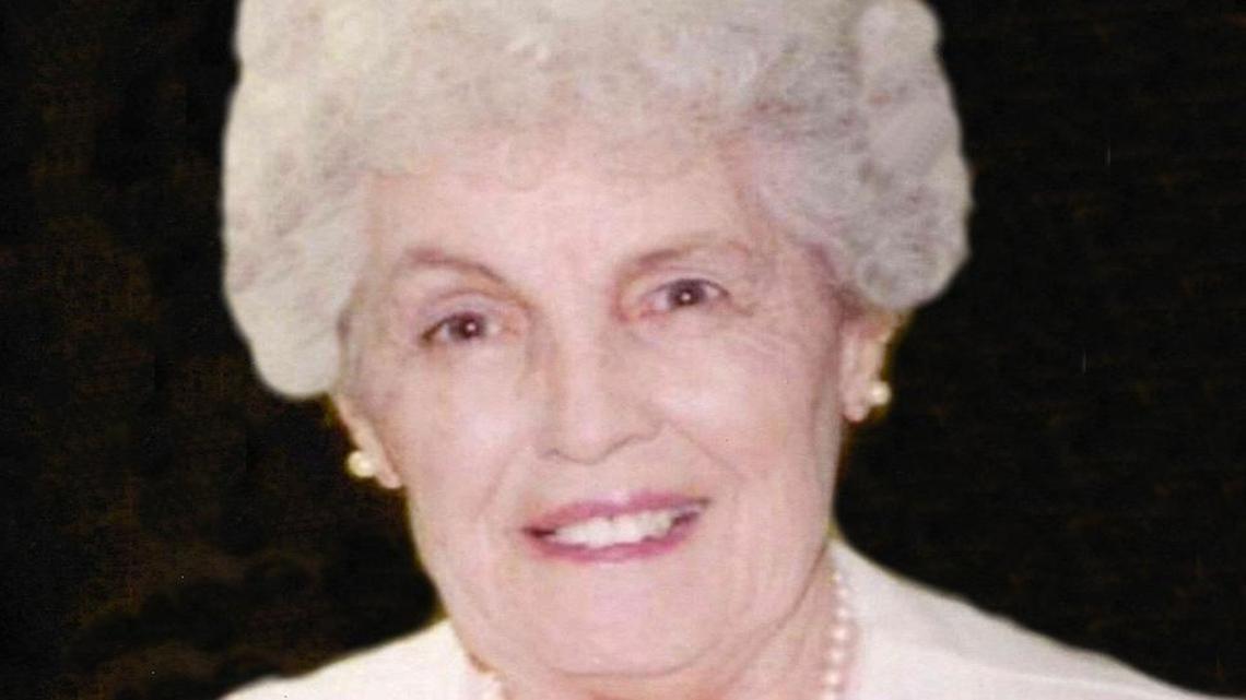 Bobbie Kelly, 85