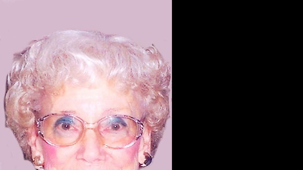 
Jacqueline J. Rogier, 79, of Greenville died Friday, May 29, 2015 at Faith Countryside Homes/Faith Care Center in Highland.


