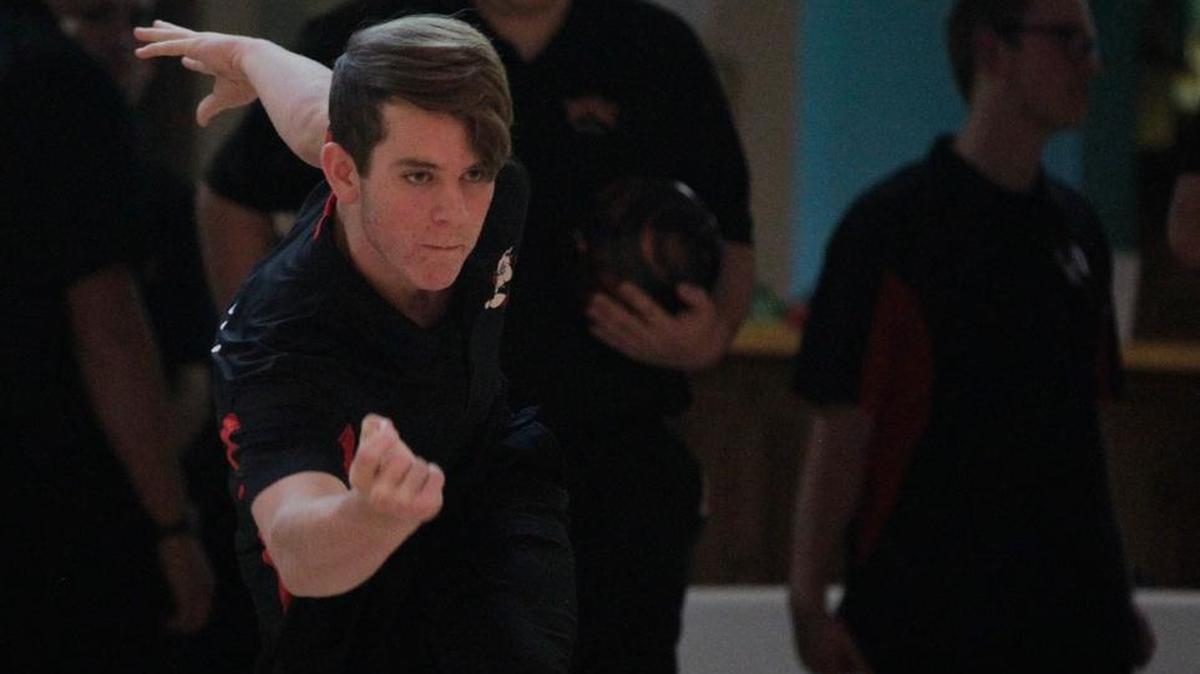 Highland sophomore Austin Roach bowled the match’s highest game and cracked the top 10 in school history with a 276 opening game in a decisive win over visiting Jerseyville Thursday at Poplar Junction Lanes.