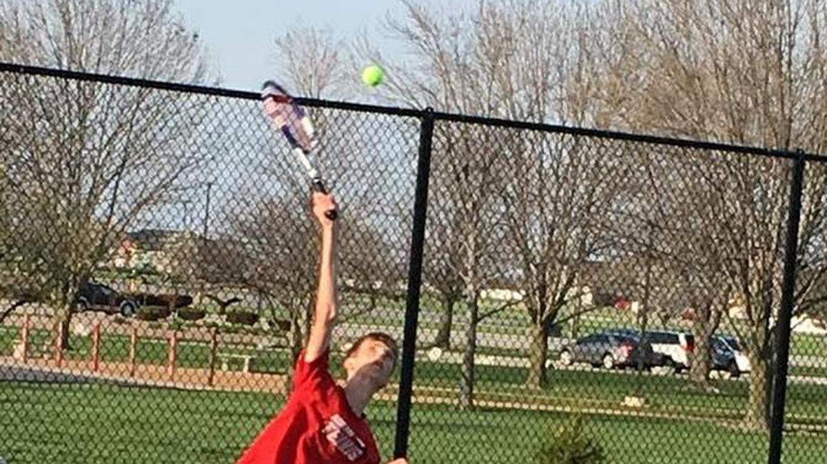 Highland's Nathaniel English had a great week of tennis after going 11-3 in his singles and doubles matches last week.