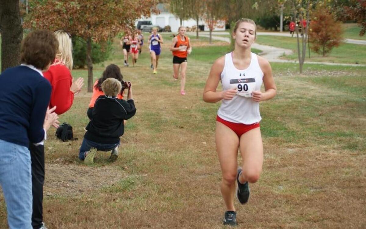 Highland junior Sarah Beth Wiegman competes en route to placing eighth at the IHSA Class 2A Highland Regional held Saturday at Alhambra Township Park.