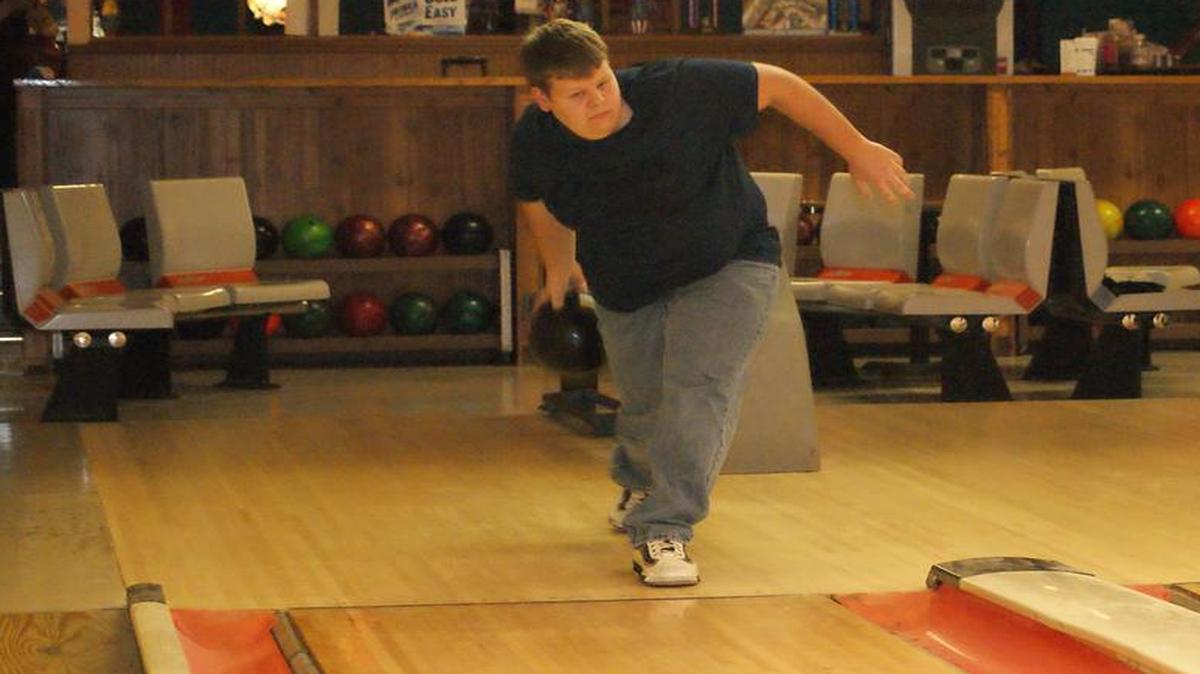 Highland senior Jorden Buske finished in ninth place as an individual with a six-game series of 1,264 at the IHSA Collinsville Regional Saturday at Camelot Bowl in Collinsville. Buske also fired a match-best 726 series in a win over Waterloo last Thursday.