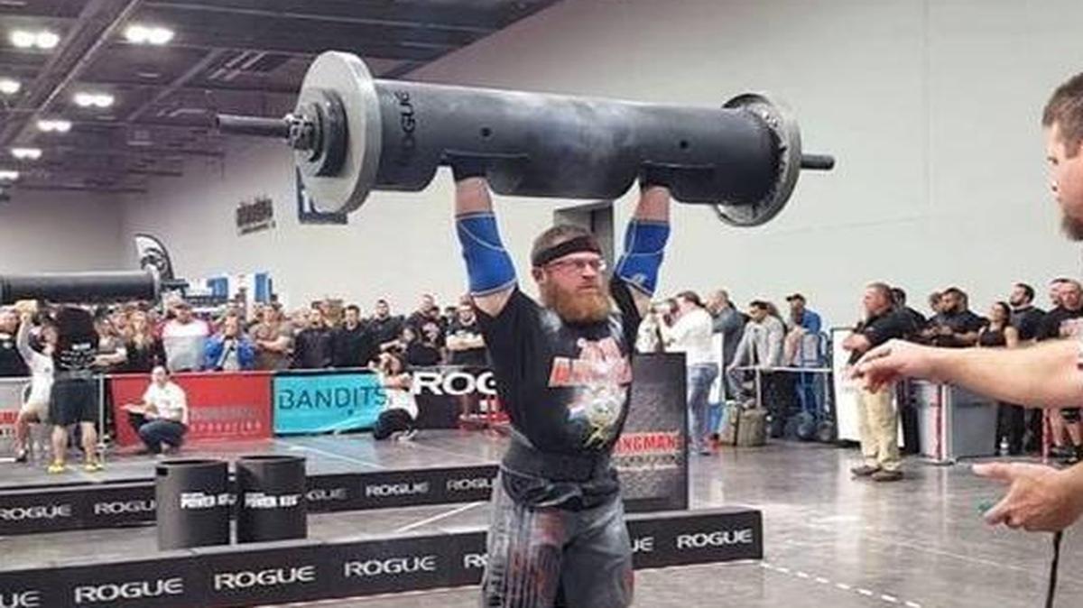 Alhambra native Mike Sidwell competes in the log clean and press during the Arnold Amateur Strongman World Championships, which was held at the Arnold Sports Festival March 3-6, 2016 in Columbus, Ohio.