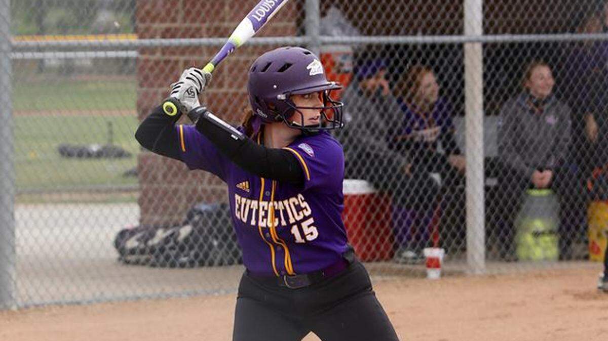 St. Louis College of Pharmacy sophomore outfielder Lauren Wright is batting .439 with a .600 on-base percentage and a .772 slugging percentage to go with three home runs, three triples and 12 runs batted in.