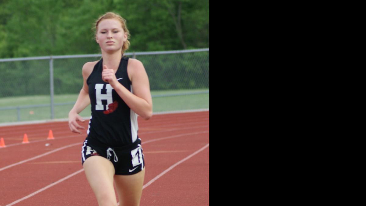 
Highland senior Jayden Shelton finished second with a personal-record time of 11:34.03 in the 3,200-meter run at the Class 2A Springfield Southeast Sectional to qualify in the event for this weekend’s IHSA Class 2A Girls State Track and Field Meet at Eastern Illinois University in Charleston.

