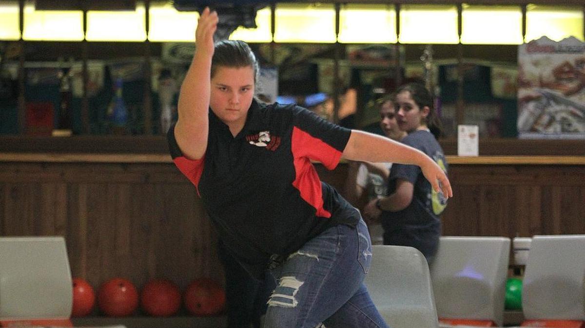 Highland freshman Molly Marshall fired a six-game series of 1,317, which equates to a strong average of 219.5, and came in second place overall to help the Lady Bulldogs place fourth as a team at the Abe Lincoln Invitational Saturday in Taylorville.