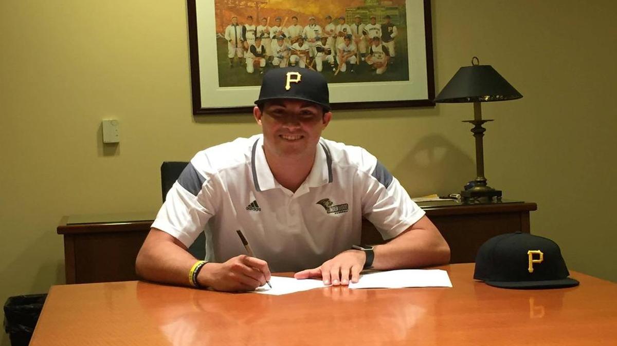 Highland native Geoff Hartlieb inks a contract with the Pittsburgh Pirates on Friday after being drafted on June 11 in the 29 th round.