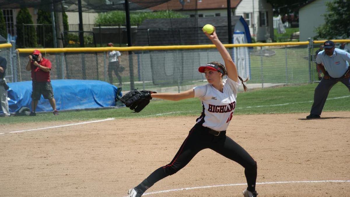 Highland junior Aubrey Hacke unleashes a pitch during the Bulldogs’ 11-6 win over Columbia on Saturday in the championship game of the Class 3A Columbia Regional.