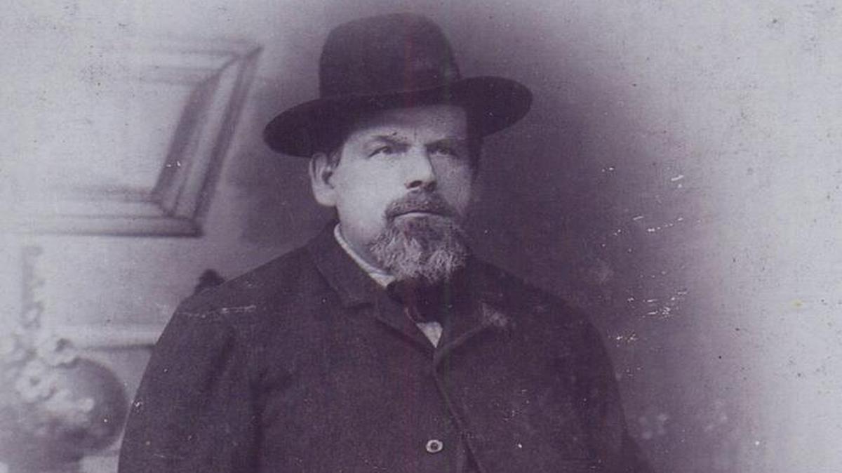 Ferd Kaltenbacher was physical instructor for the Turners. The photo is from his great-granddaughter, Eunice Kaltenbacher (Mrs. Floyd) Rogier.