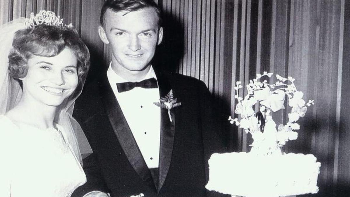 Robert and Karen (Lybarger) Freeman were married on Aug. 19, 1966.