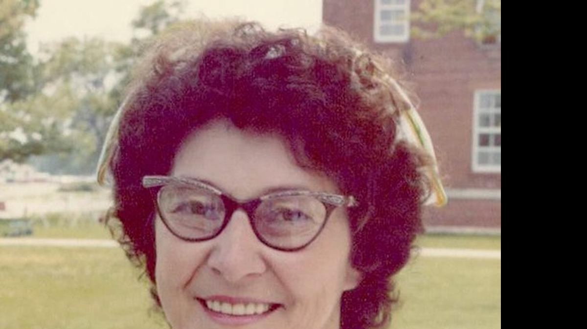 
Virginia L. Keller, 88, of Alhambra died on Sunday, May 3, 2015 at Alhambra Care Center. Visitation will be from 10 to 11 a.m. on Friday, May 8 at Meridith Funeral Home in Highland. A funeral service will follow the visitation on Friday at the funeral home.

