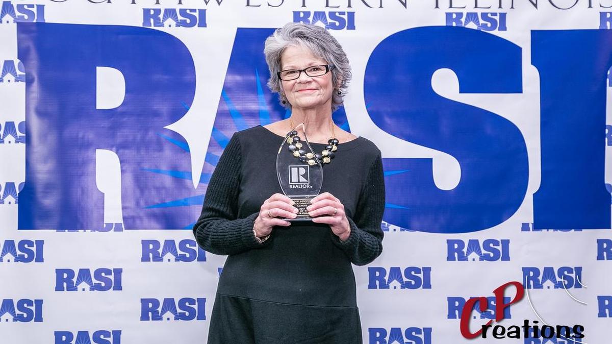 The 2017 Affiliate of the Year award was given to Kate Cline of Benchmark Title in Shiloh.