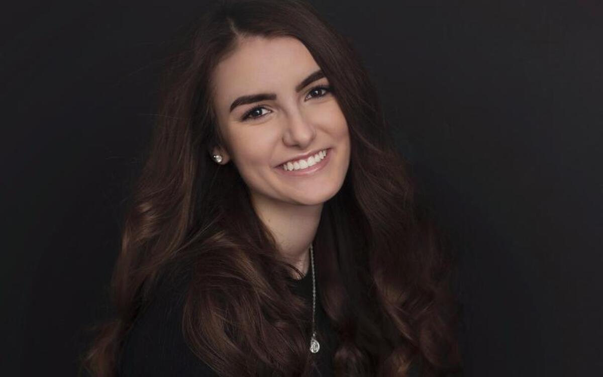 Heather Moore-Malec of O’Fallon has earned the honor of valedictorian status for 2017 Metro-East Lutheran High School graduating class.