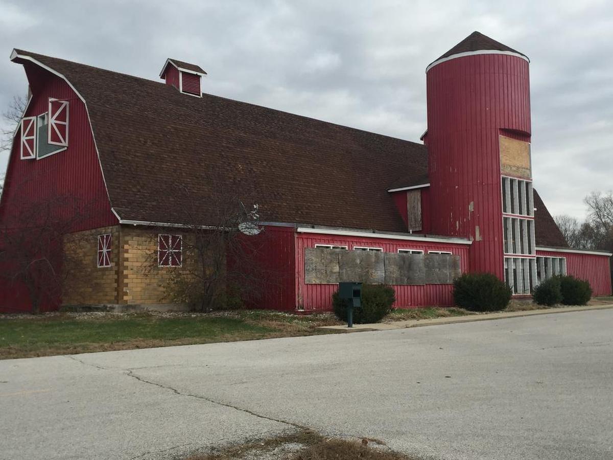This 2015 photo shows the Red Barn in Shiloh, which was built as a dairy barn in the early 1900s and later used to house restaurants and bars. It sat vacant for more than five years and became dilapidated.