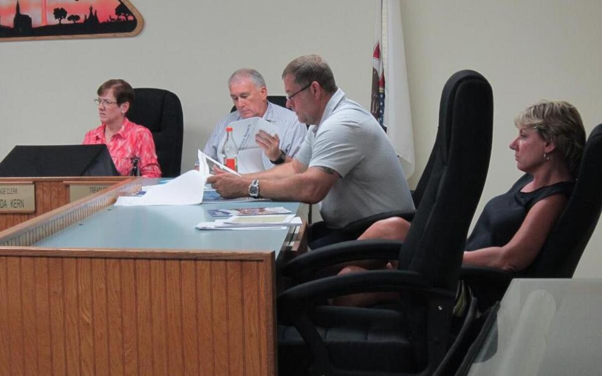 Left, Shiloh Clerk Brenda Kern; Bill Boker, Shiloh treasurer; Trustees Greg O’Neil and Tina Warchol at a recent village meeting. Boker did not attend this year’s IML conference, but Kern, O’Neil and Warchol did.