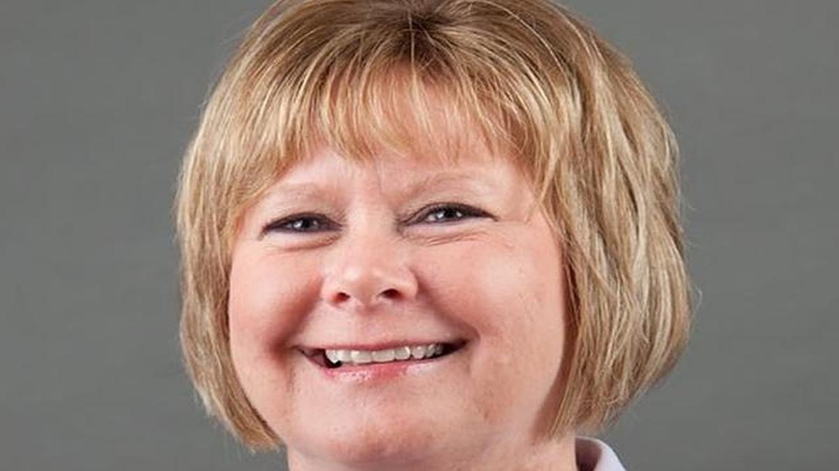 Debbie Arell-Martinez