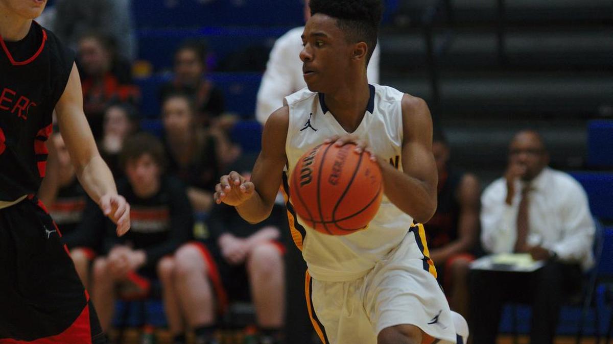 OTHS junior Ryan Fulton drives during a recent game against Edwardsville.