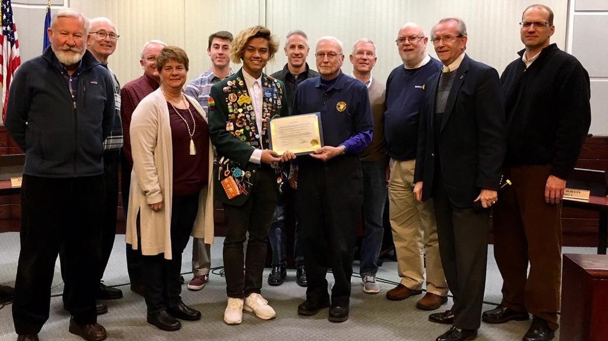At the Jan. 2 O’Fallon City Council Meeting, Mayor Herb Roach and the City Council issued a proclamation declaring Jan. 2, 2018 as “Brendan Wilcox Day” in O’Fallon in acknowledgment of the important contribution and commitment Brendan has made to the community. “Brendan was the Rotary exchange student at OTHS this school year,” said Roach. “Over the year, he gave numerous presentations about his host country of Australia and promoted Rotary in Southern Illinois. Brendan has left a lasting impact on this community.”