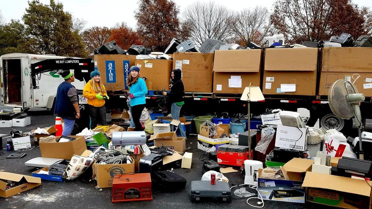 On Saturday, Dec. 2, eighth grade students from St. Clare Catholic School participated in a St. Nicholas Roman Catholic Church electronics recycling community project for service hours in preparation for Confirmation this spring. The main purpose of their service project is to help families rid themselves of unwanted electronics items, appliances and electronic components that cannot be disposed of in normal trash in an effort to help protect the environment.