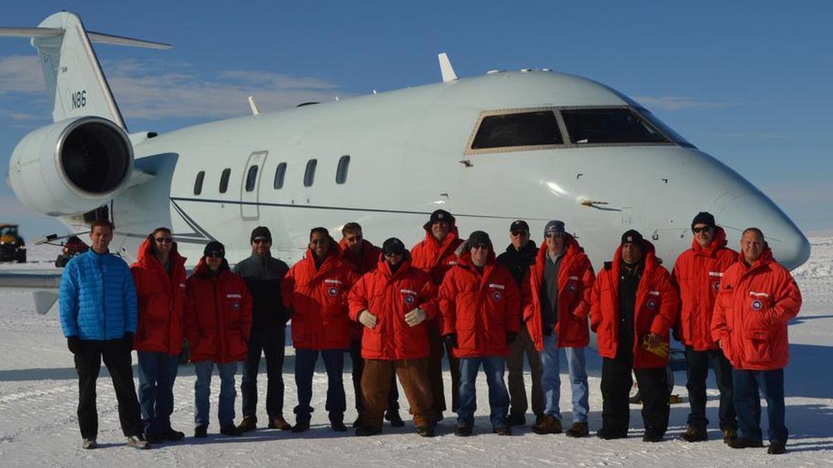A combined team of Federal Aviation Administration, 375th Operations Group Detachment 1 and 1st Aviation Standard Flight aircrew and maintenance members commissioned a new runway in October 2017, at McMurdo Base, Antarctica, to support the National Science Foundation’s research mission.