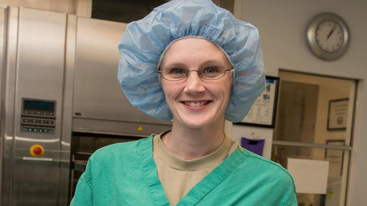 Staff Sgt. Kristin Prosser, 375th Dental Squadron, is this week’s “Showcase on ICE.” Prosser is the NCOIC of the Dental Squadron Instrument Processing Center as well as the Squadron’s NCOIC of Infection Control. Due to her attention to detail and eye for quality, Prosser was integral in developing a new program in the unit called the “Great Communicator.” In this role, Prosser integrates innovation into daily operations by identifying, enhancing, and reinforcing the dental team’s effort to engage in critical thinking and develop creative solutions to problems they encounter. Lastly, Prosser ensures patient safety protocol compliance through patient treatment shadowing and proper procedure verification. Her program uses peer-to-peer training and helps solidify patient safety standards. Prosser’s skill and work ethic have strengthened the Dental Squadron’s ability to achieve greater efficiency and enhanced readiness verification, customer accolades, and process improvement opportunities.
