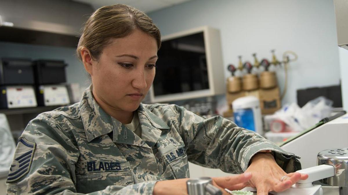 Master Sgt. Elizabeth Blades, 375th Dental Squadron dental laboratory flight chief, is this week’s Showcase Airman.