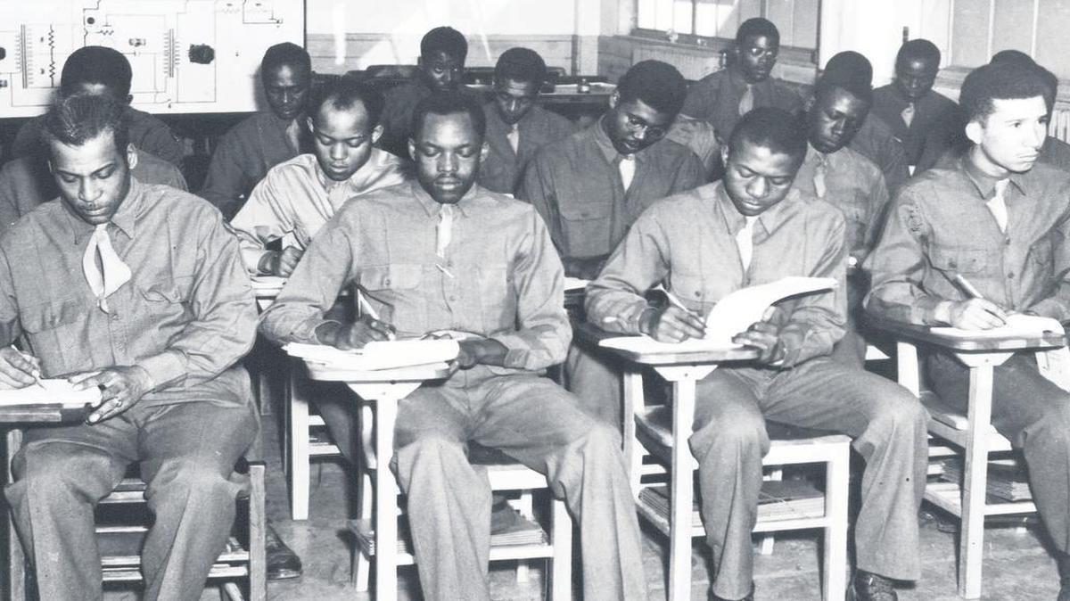 46TH AVIATION SQUADRON STUDENTS: In January 1943, 330 African American servicemen assigned to the 46th Aviation Squadron entered the Radio School, and in May 1943, they graduated ready to help Tuskegee Airmen fly. These radio school graduates were a part of a bigger initiative of the Army Air Forces Technical Training Command to supply African American flying squadrons with sufficient support personnel, including supply, adjutant, intelligence, and statistical officers.