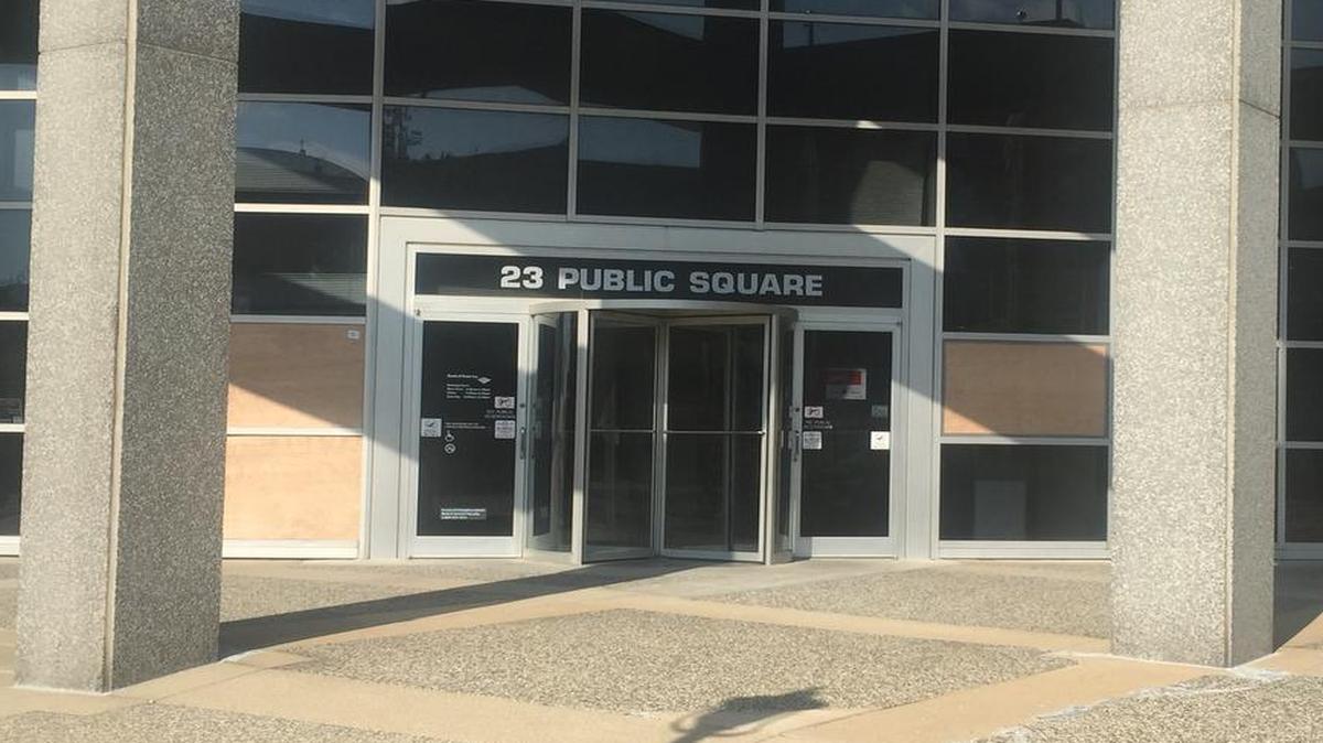 
Four windows were discovered damaged Saturday morning at the Bank of America building in downtown Belleville, police said. Three of the windows were adjacent to the front door.
