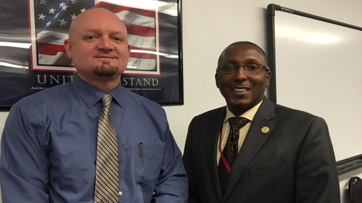 Sheriff’s Capt. Bill Kenny, left, and former sheriff’s investigator Thomas Trice interviewed convicted killer Gregory Bowman months before he died.