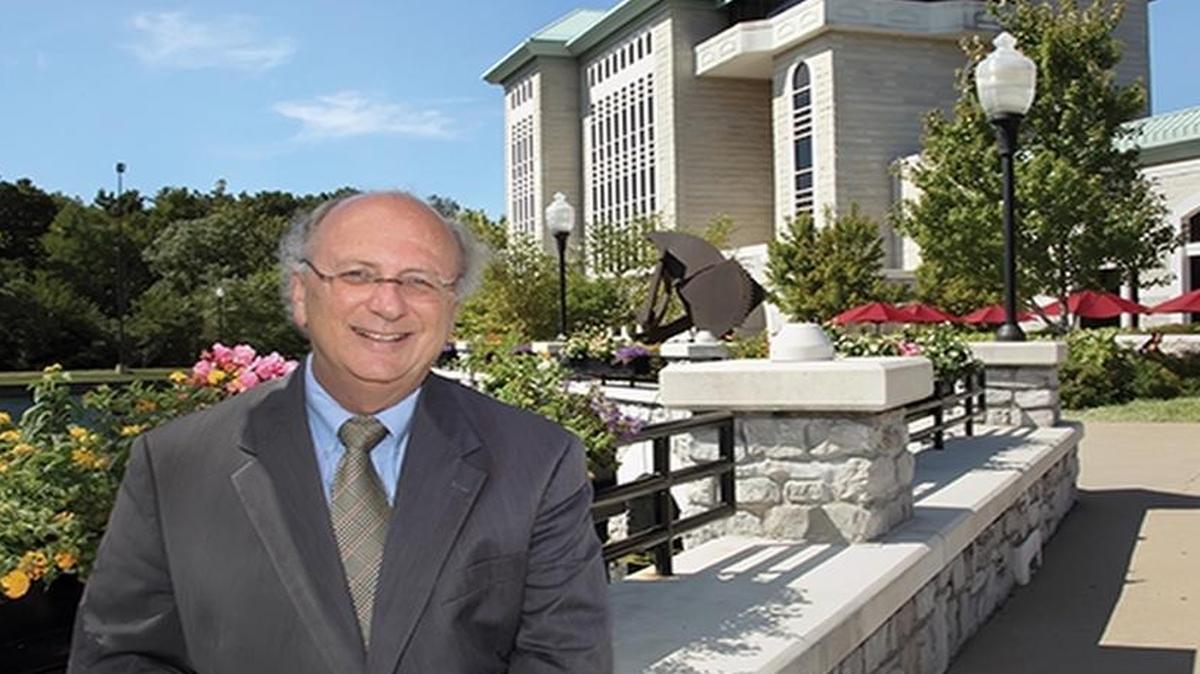 
Dale Chapman, president of Lewis & Clark Community College.
