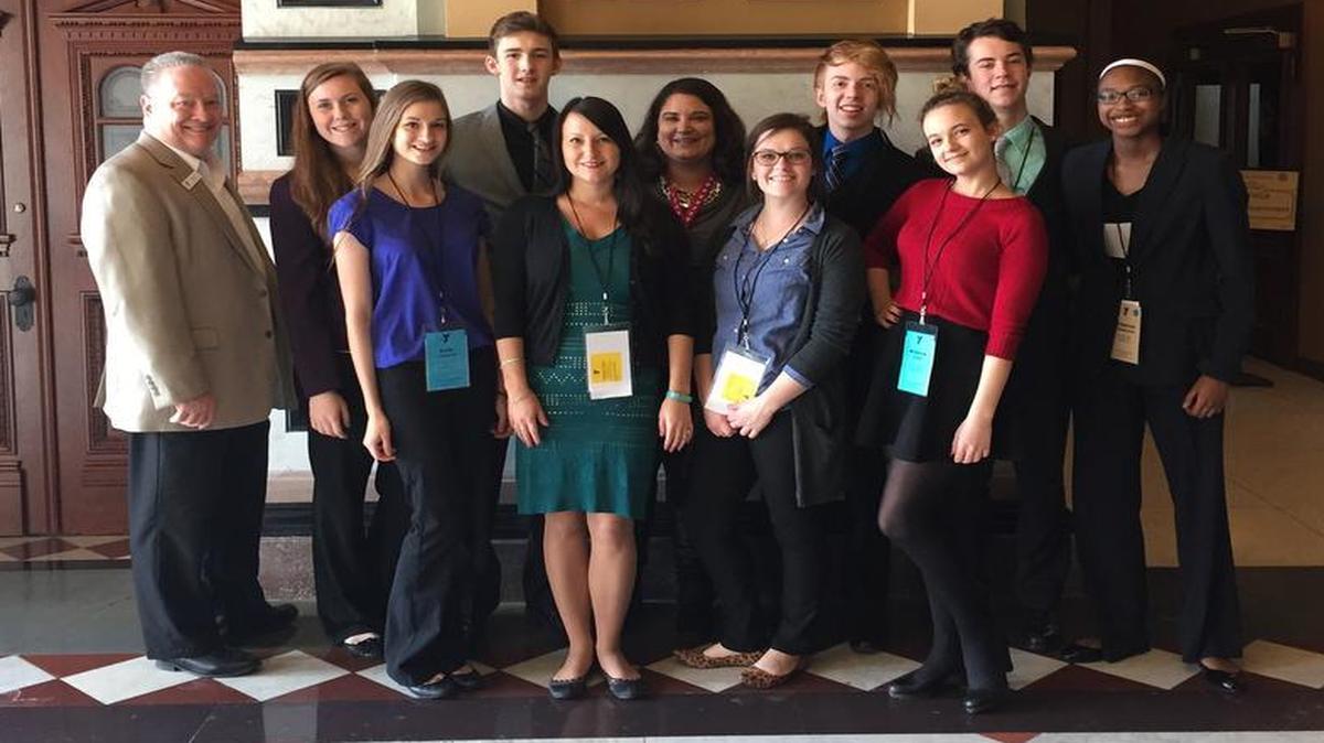 
Four students from Belleville West and three students from O’Fallon High School joined over 900 students from across Illinois to represent the metro-east area at the 66th Annual Illinois YMCA Youth & Government assembly.
