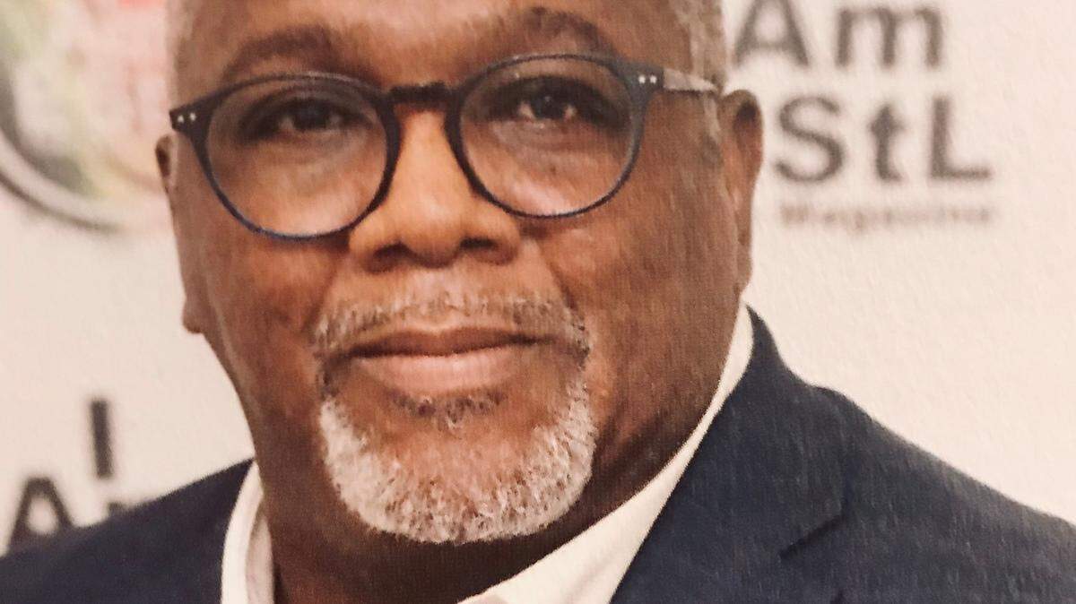 Leonard Cruise is the new director of the East St. Louis Higher Education Campus.