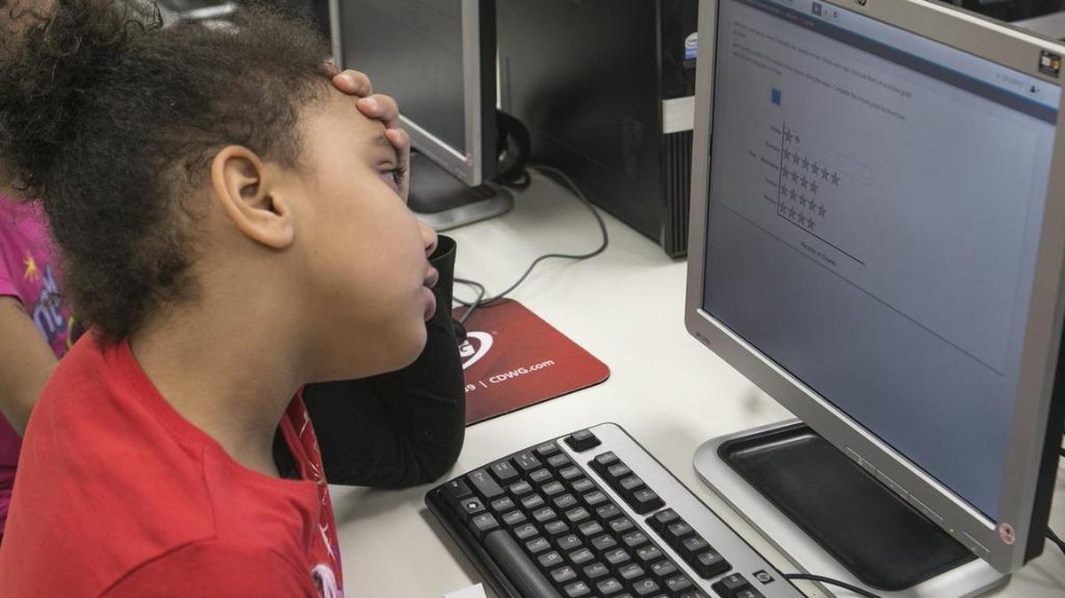 Heavenlee Rehg and other students at Illini Elementary school in Fairview Heights learn how to take the digital PARCC test in the spring. The students are not learning material but learning how the test questions and answers work, several of the questions require interacting with the test.