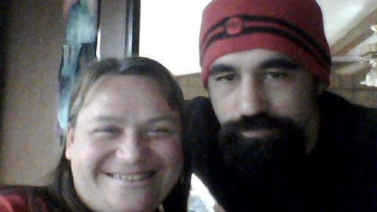 Shelly and Micheal Marshall of rural Keyesport died Saturday in a crash survived by their 16-year-old daughter.