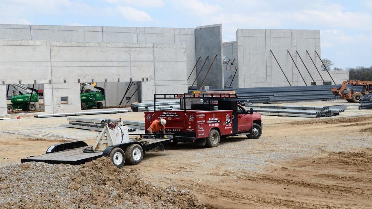 At the corner of Scott-Troy Road and U.S. Highway 50 in O’Fallon, construction has gone vertical at the site for the McKendree Metro Rec Plex Sports Complex. The anticipated opening is slated for fall 2016.