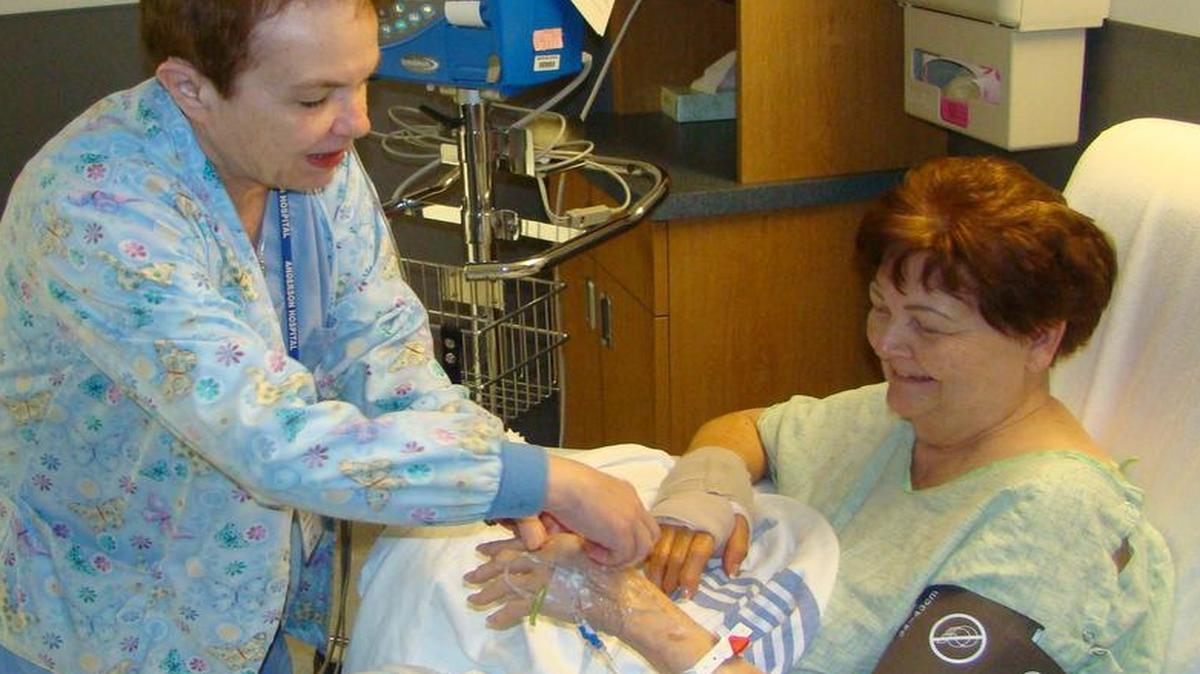 
Nurse Jan Stewart in 2012 attends to a surgery patient at Anderson Hospital in Maryville. 

