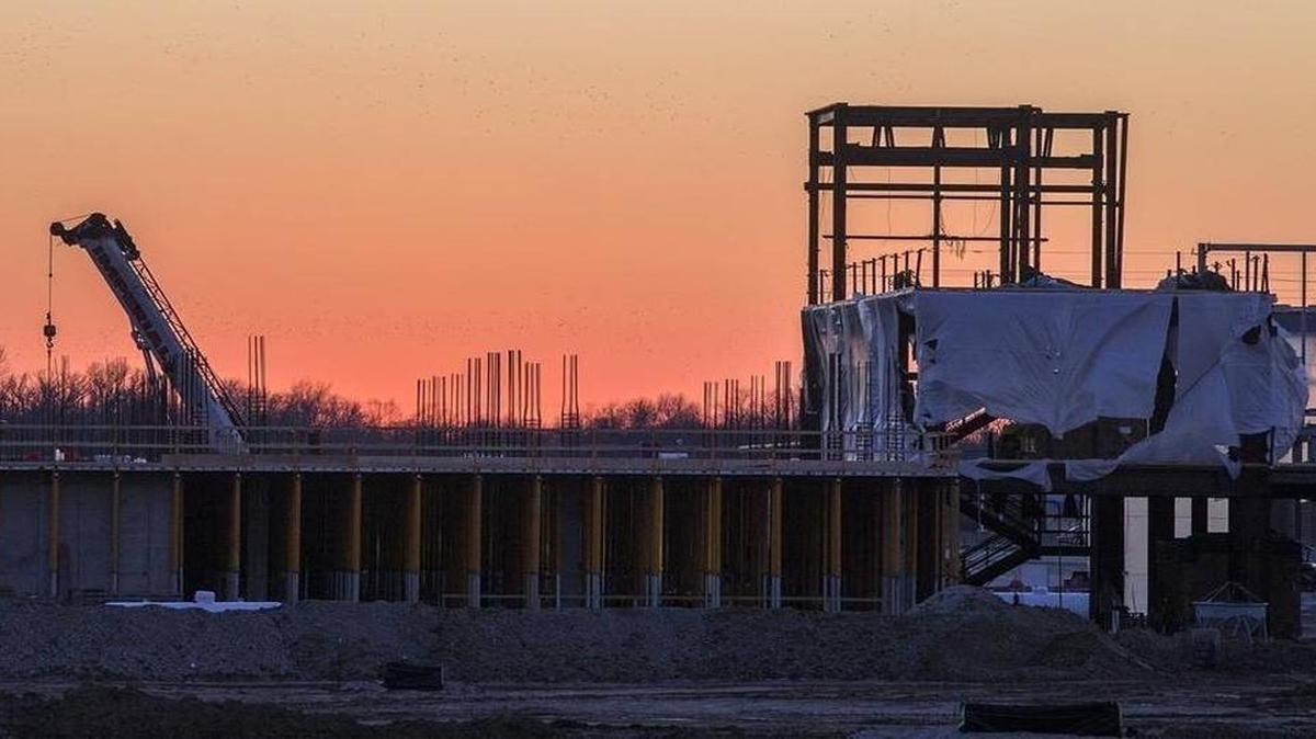 St. Elizabeth’s Hospital under construction in O’Fallon.