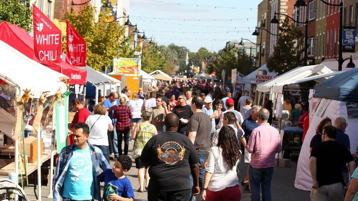 46 chili competitors and another 17 vendors were welcoming the great weather and crowd Friday afternoon at the annual Belleville Chili Cook-Off The event continues through Saturday night at 10:30. The USAF Band of Mid-America-Starlifter performs at 3 p.m. Saturday.